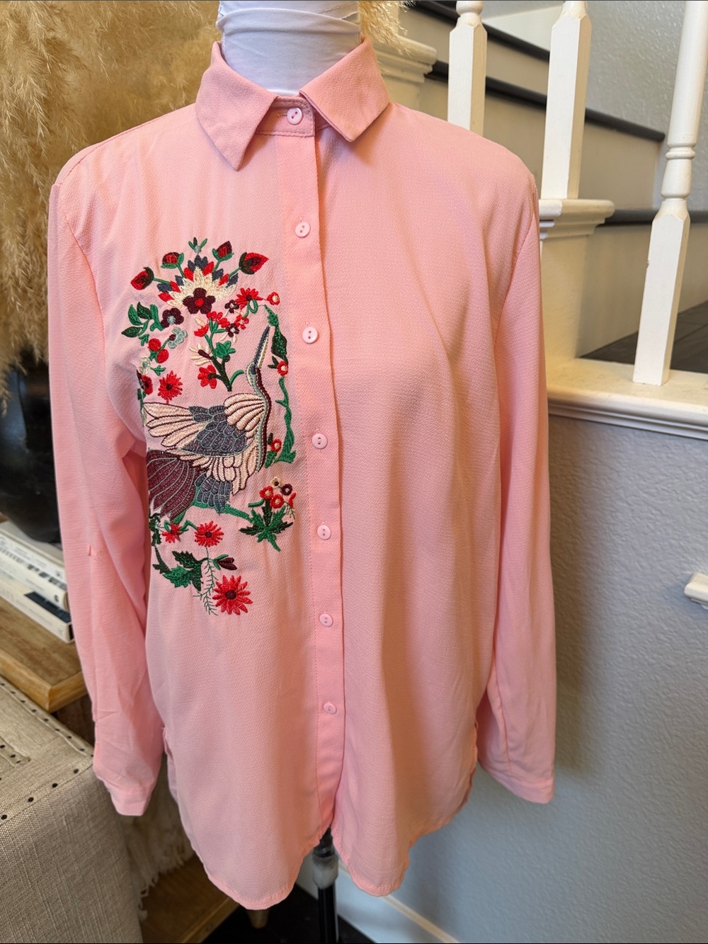 Neslay Pink Floral Bird Embroidered Button Down Shirt Top Size Large